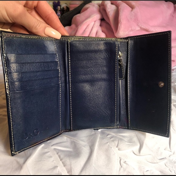 AUTH. Dolce & Gabbana Lock Charm Wallet - Picture 2 of 6